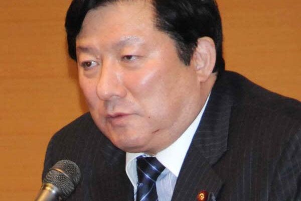 自民“前裏金議員”亀岡偉民氏 現金バラ巻き失笑釈明とお家事情…公選法違反で年内立件へ