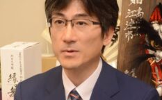 商品券配布巡り「歴代首相が慣例」発言を撤回　自民・舞立氏「事実誤認、推測に基づく」とのコメント